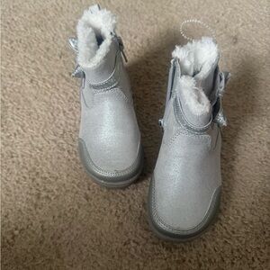 Silver Ankle Boots with Faux Fur Lining and Side Zipper